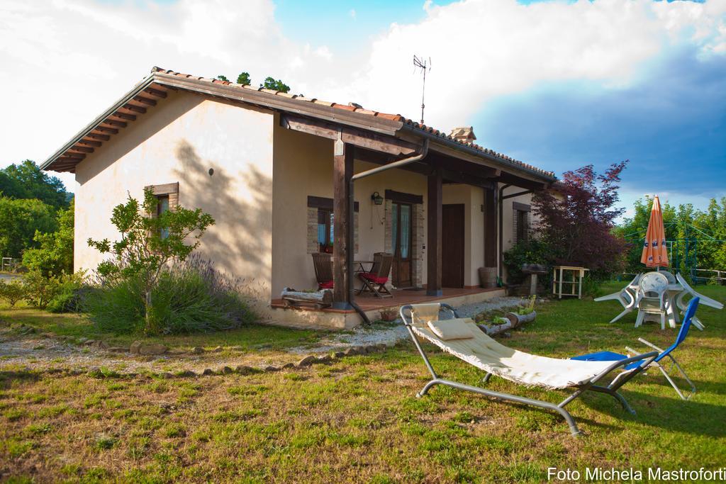 Poggio Paradiso Apartments Mengara エクステリア 写真